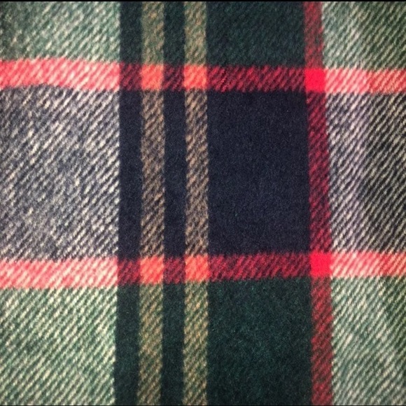 Plaid Hooded Cloak with Arm Holes. Heavy Soft Woolen- One Size fits most - Picture 4 of 6